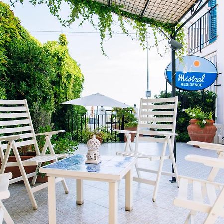 Mistral Residence Canneto  Zewnętrze zdjęcie