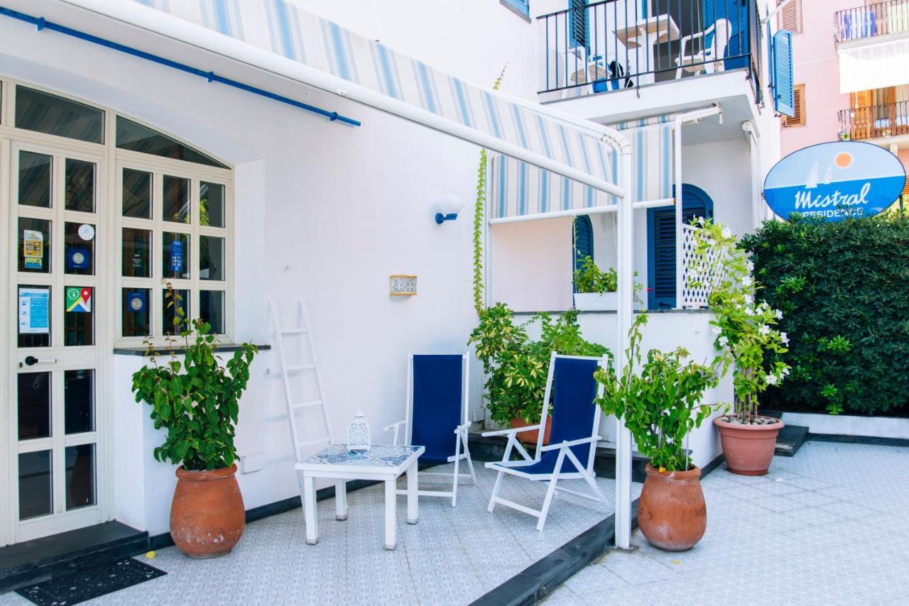 Mistral Residence Canneto  Zewnętrze zdjęcie