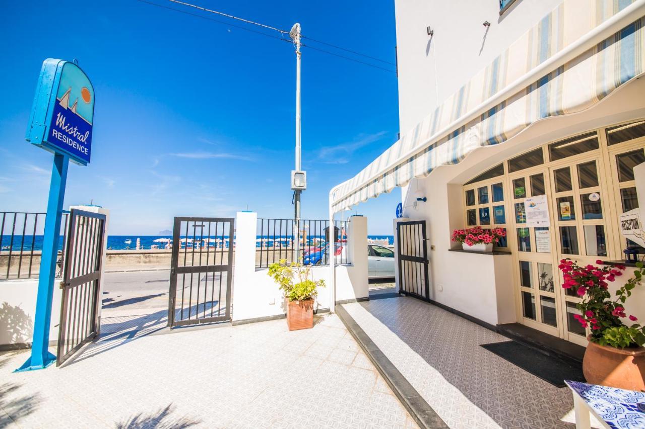 Mistral Residence Canneto  Zewnętrze zdjęcie